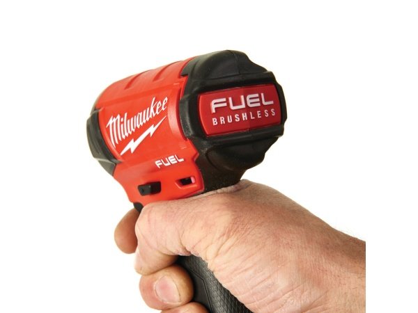 Milwaukee slagskruemaskine