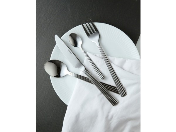 Aida Groovy Mirror bestiksæt Aida Groovy Mirror bestiksæt