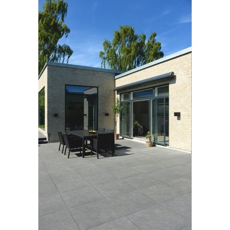 IBF Trendline sort flammet