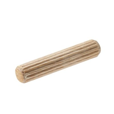 Stanley dyvler 30 x Ø6 mm i bøgetræ. Billedet viser produktet med hvid baggrund.