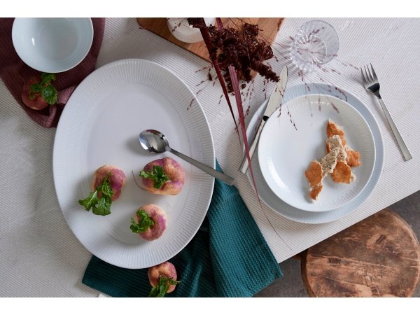 Aida Relief middagstallerkener