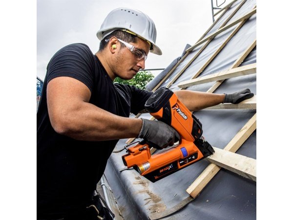 Paslode gassømpistol  34gr