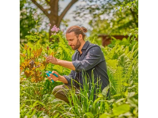 Gardena beskærersaks Easycut Gardena beskærersaks Easycut. Billedet viser produktet lukket.