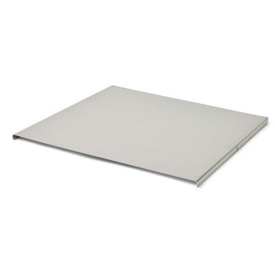 Morsø stålplade (pastry board) t/Garden & Terra. Billedet viser produktet fra en skrå vinkel.
