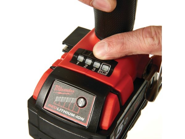 Milwaukee slagskruemaskine