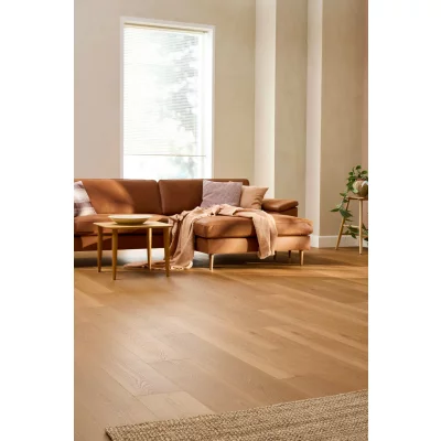 Wallmann Pacific Chestnut plan. Produkt vises I miljø