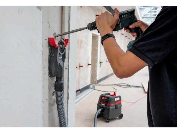 Starmix Bohrfixx Ø:60 mm /170 mm. Billedet viser produktet på støvsuger.