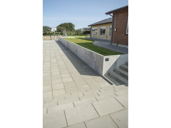 IBF Parkline Støttemur 80 80 x 120 x 45 cm IBF Parkline Støttemur 80 80 x 120 x 45 cm