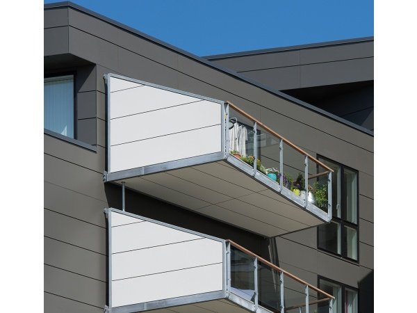 Rockpanel Colours 8 mm hvide facadeplader 10-4.dk Rockpanel Colours facadeplader 8 mm i brandklasse A2 hos 10-4.dk Brandbestandig og let at montere. Design din facade med frihed.