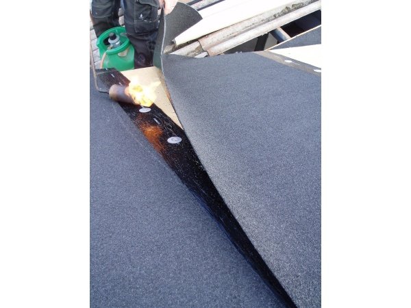 Isola tagpap mestertekk sort