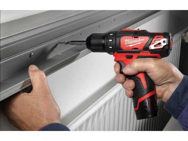 Milwaukee boremaskine