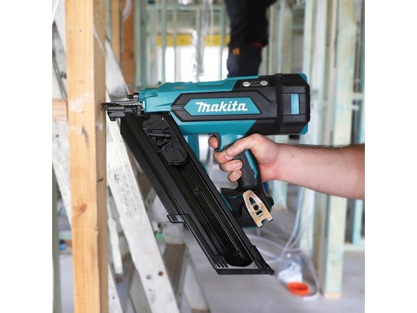 Makita LXT® sømpistol