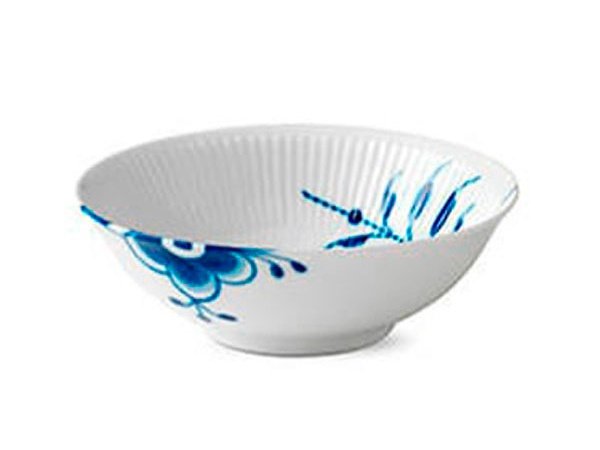Royal Copenhagen blå mega riflet skål 35 cl Royal Copenhagen blå mega riflet skål 35 cl. Skål 575