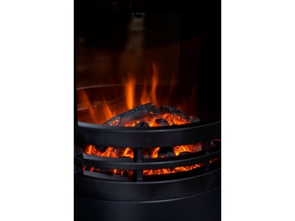 Eurom Orsa el-pejs Eurom Orsa Elpejs 2000W 42x42x85cm, sort. Miljøbilledet viser produktet forfra.