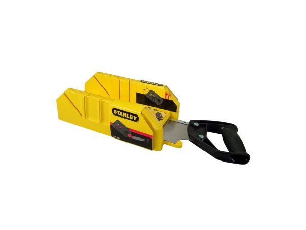 Stanley skærekasse m/sav Stanley skærekasse m/sav 143x350 mm. Billedet viser produktet fra en skrå vinkel.