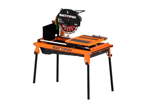 Battipav Stenskæremaskine Eletta 400 – 40 cm. Billedet viser produkt med hvid baggrund.