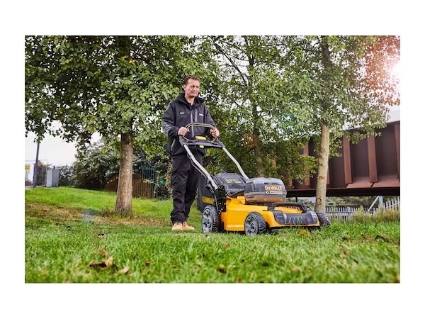 Dewalt akku plæneklipper 53cm