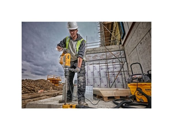 Dewalt borehammer 1600W