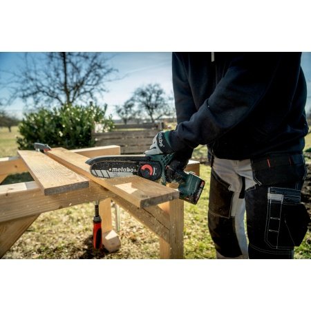 Metabo akku grensav MS 18 LTX 15 SOLO Metabo MS 18 LTX 15, akku-grensav, havearbejde, beskæring, træer, buske, haveværktøj.