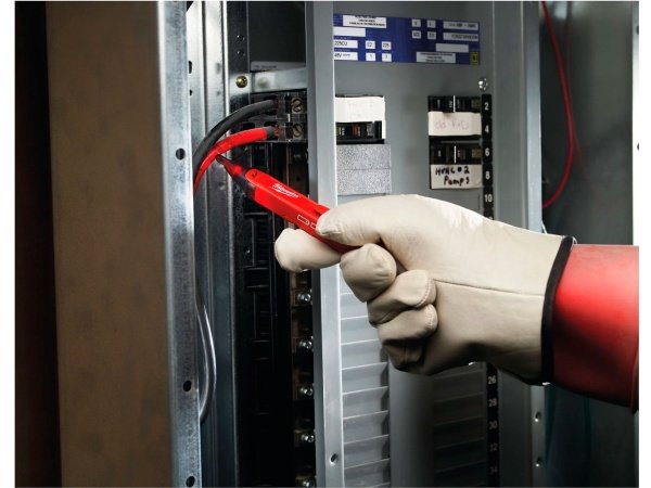 Milwaukee spændingsdetektor