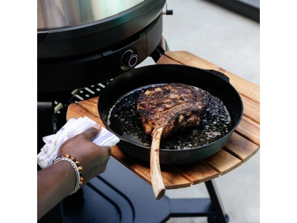 Gozney Dome Gen 2 Stand. Passer til Gozney Dome Gen 2 og Dome Gen 2 XL. Billedet viser produktet fra siden.