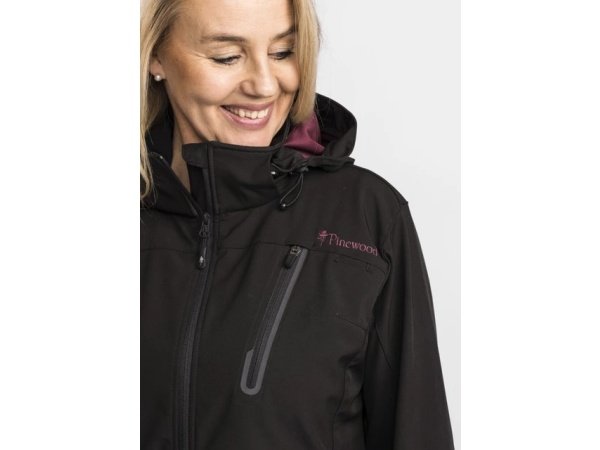 Pinewood Wilda shelljakke 3141