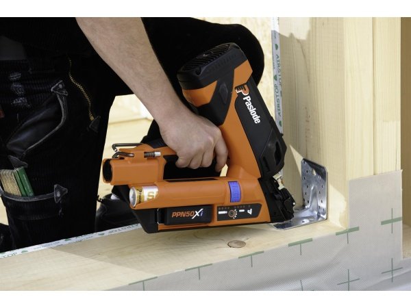 Paslode gasbeslagsømpistol