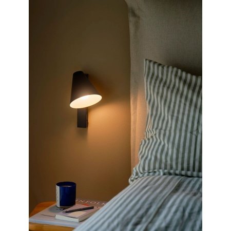 Nordlux Wilmer væglampe Nordlux Wilmer væglampe sort. Billedet viser produktet med hvid baggrund.