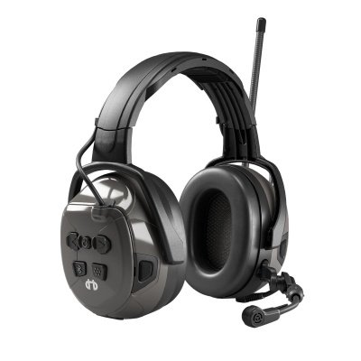 Hellberg synergy DR høreværn med FM- og DAB+ radio. Billedet viser produktet fra en skrå vinkel.