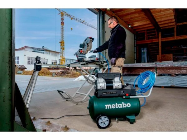 Metabo kompressor. Produkt vises