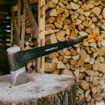 Fiskars X-series X36 kløveøkse