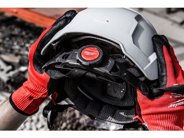 Milwaukee sikkerhedshjelm