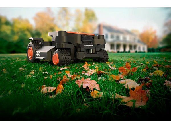 Worx 4WD robotplæneklipper. Produkt vises