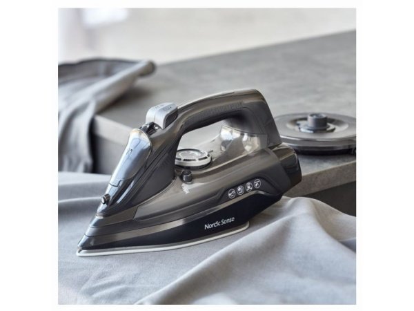 Nordic Sense dampstrygejern