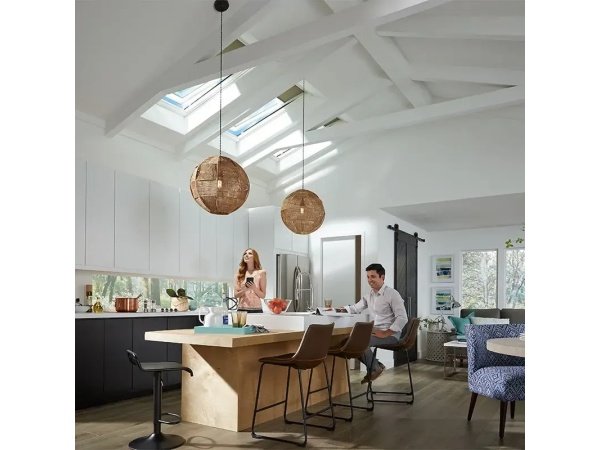 Velux Active startpakke. Produkt vises i indpakning