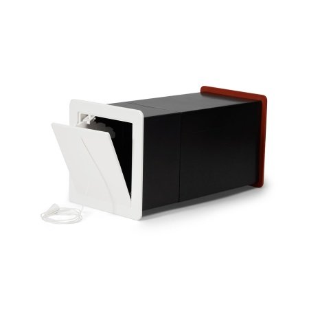 Viksa friskluftsventil type 1 rød med slagfast polystyren (4,5 mm). Billedet viser produktet forfra.