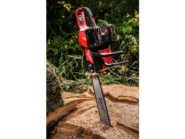 Milwaukee M18 kædesav