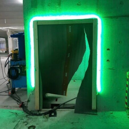 BLUE ELECTRICLEC strip