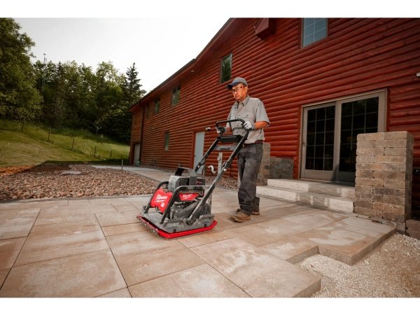 Milwaukee pladevibrator