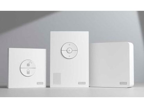 Velux Active startpakke. Produkt vises i indpakning