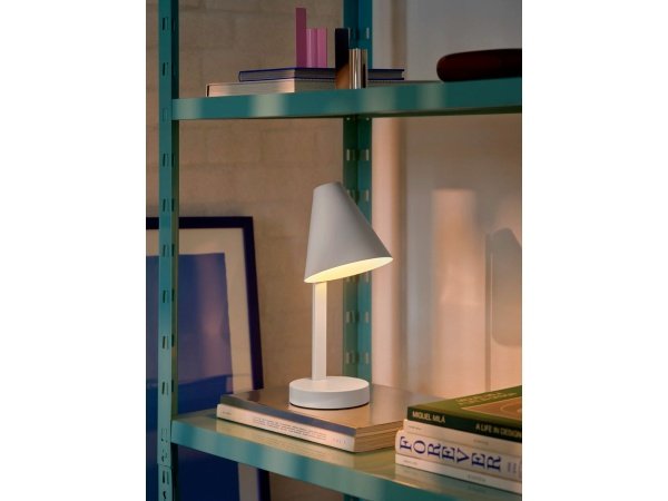 Nordlux Wilmer bordlampe Nordlux Wilmer bordlampe hvid. Billedet viser produktet med hvid baggrund.