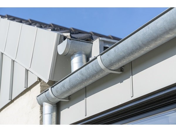 Plastmo nedløbsrør