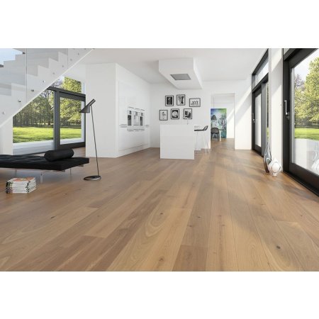 Moland Aston Plank Classic – Matlakeret eg hos 10-4.dk Elegant, slidstærkt og nemt at lægge.
