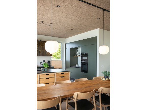 Troldtekt Extremfin i farven Clay 10-4.dk Akustikplade træbeton loftplade med ekstra fin struktur til loft og væg