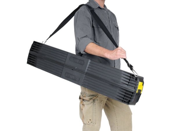 2 stk. Stanley foldbar savbukke med skulderstrop. Billedet viser produktet med hvid baggrund.