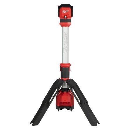 Milwaukee arbejdslampe m/stativ Milwaukee arbejdslampe m/stativ M12 SAL-0. Billedet viser produktet forfra.