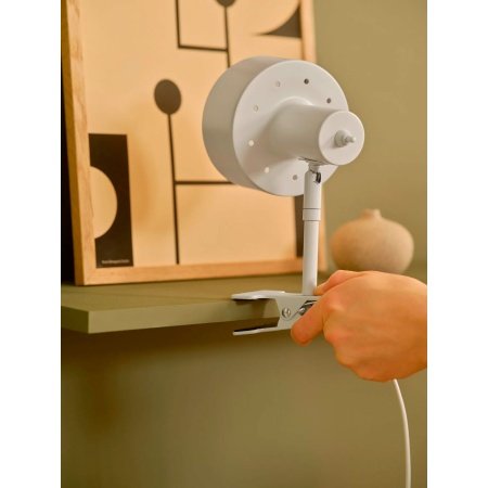 Nordlux Matis klemspot i hvid. Billedet viser produktet med hvid baggrund.