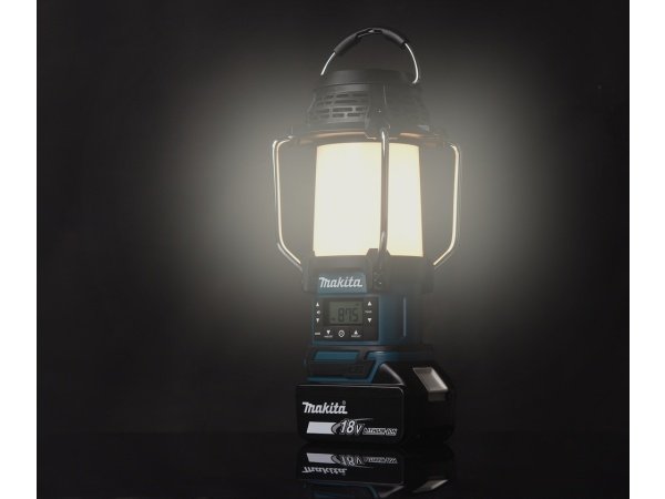 Makita lanterne/FM-radio