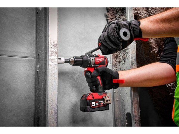 Milwaukee slagboremaskine Milwaukee slagboremaskine, produkt med batteri og lader