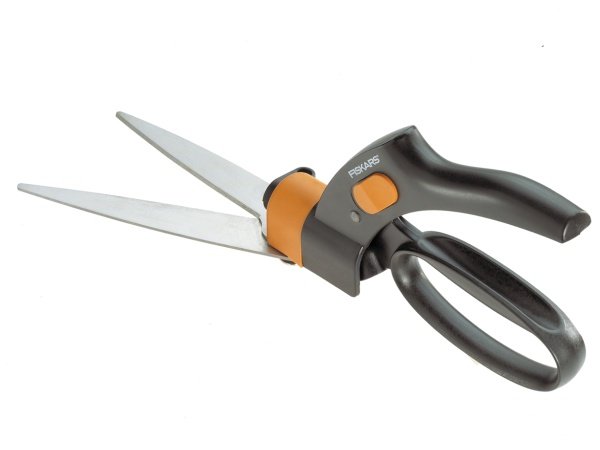 Fiskars græssaks servo 360gr